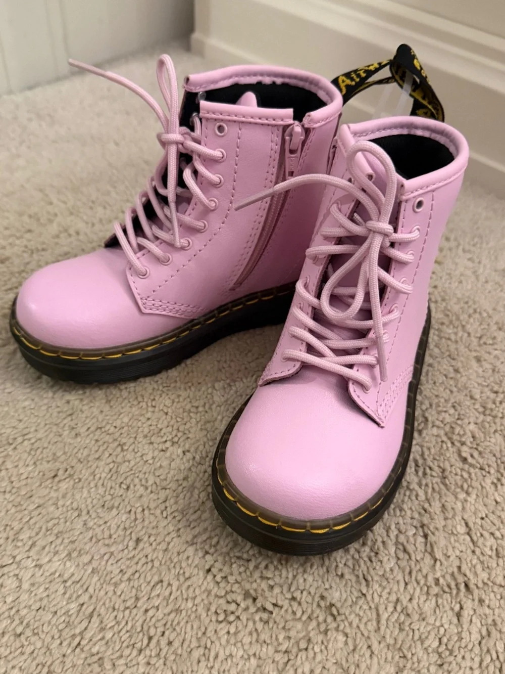 Pink Doc Marten’s Girl’s 10C